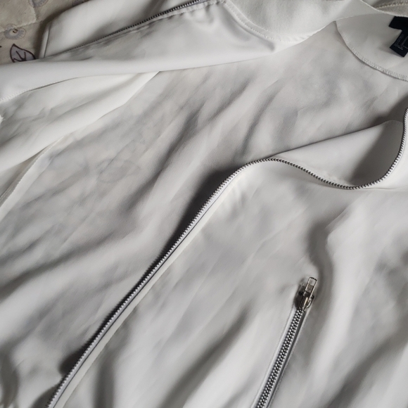 Spring bomber jacket - Picture 4 of 5